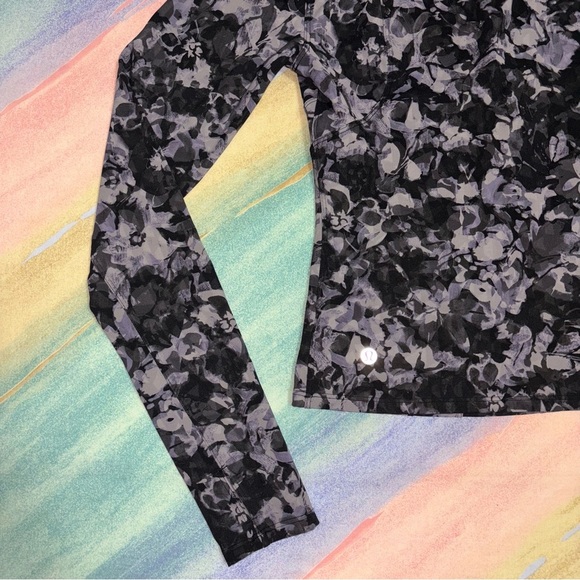 Lululemon Luxtreme Running Half-Zip Inflect Floral Lunar Rock Multi size 4 - Picture 8 of 10